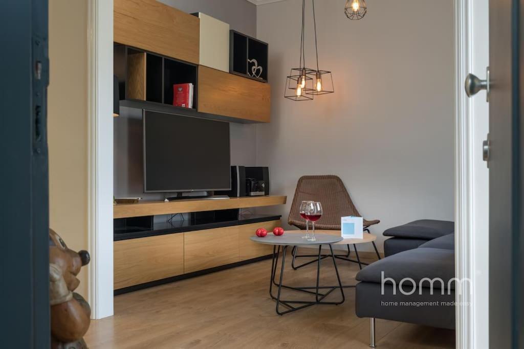 Renovated Homm Apartment In Lycabettus, Pitanis Str Athen Exterior foto